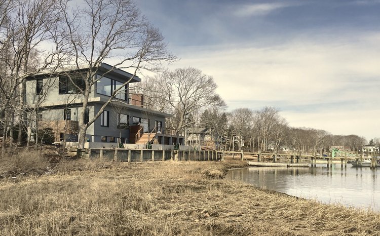 Waterside passive house in Greenport, Long Island, USA