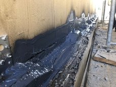 Uneven subsurfaces, material transitions